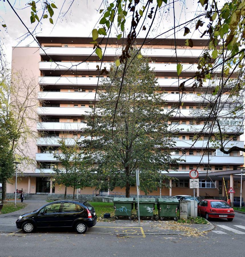 Apartment Myhome Ζάγκρεμπ Εξωτερικό φωτογραφία